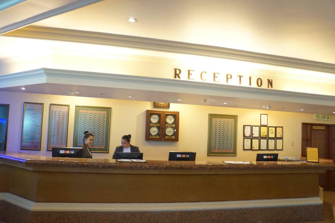 Sabah Oriental Hotel Kota Kinabalu Exterior foto